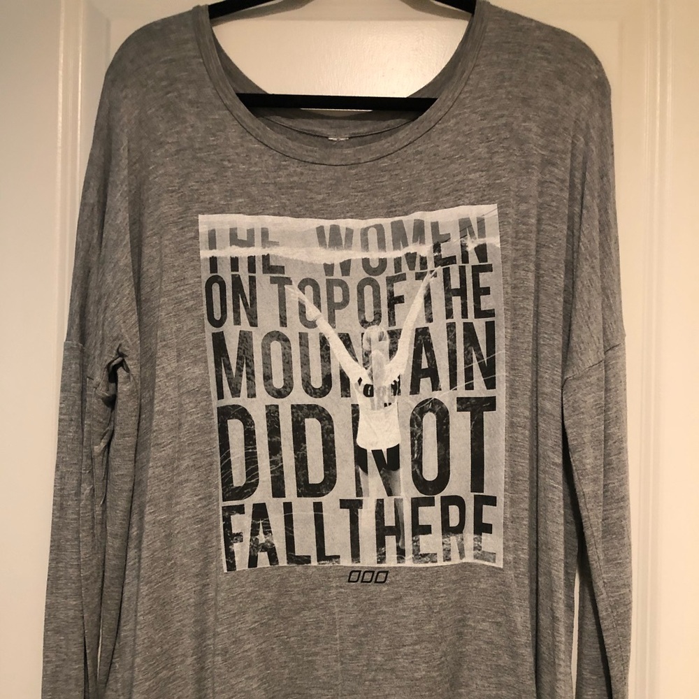 Lorna Jane longsleeve